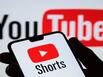 découvrez comment google lens s'intègre dans youtube shorts pour enrichir votre expérience visuelle. apprenez à utiliser cette fonctionnalité innovante pour rechercher et interagir avec le contenu directement à partir de vidéos courtes, transformant votre façon de consommer et d'explorer des médias en ligne.