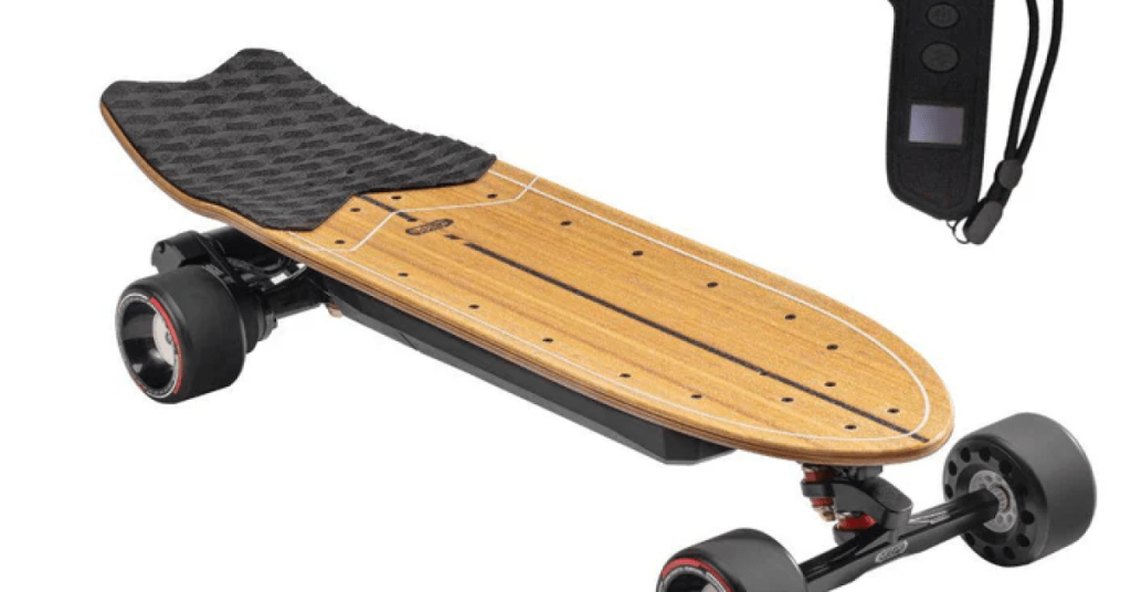 Meepo Flow : skateboard électrique polyvalent pour des balades estivales inoubliables