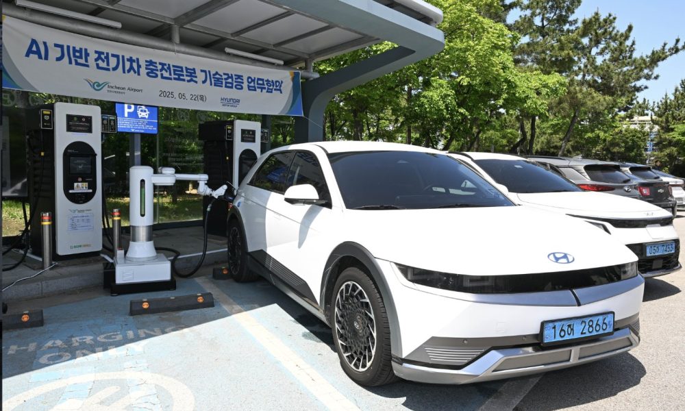 kia charging robot ev korea - plare.