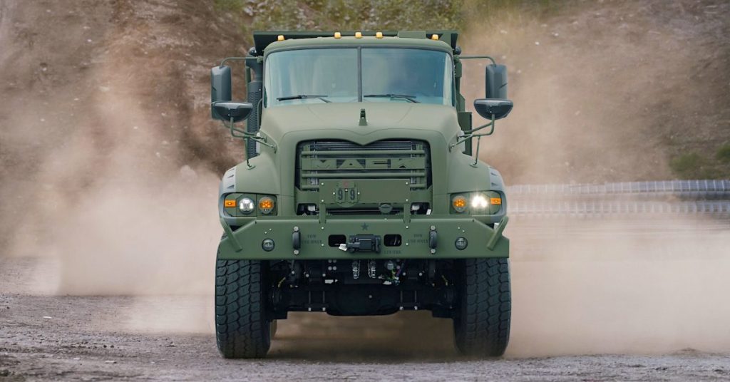 Mack Trucks choisit de développer un MTT hybride électrique pour le Corps des Marines des États-Unis