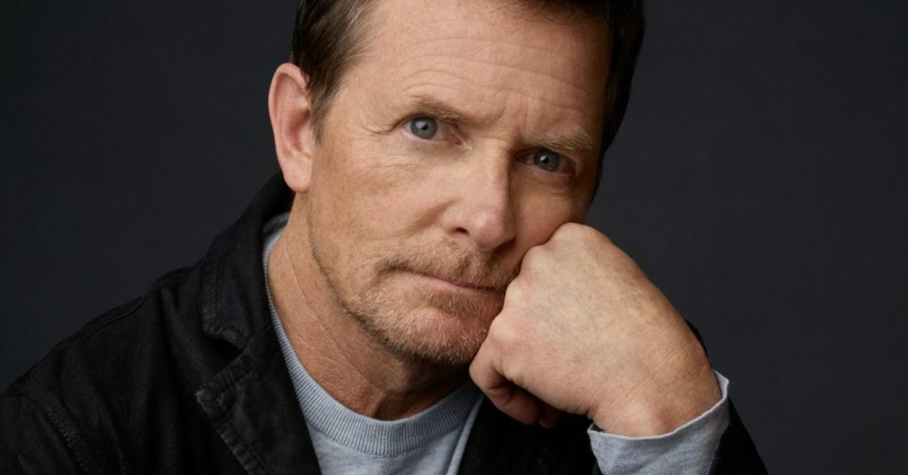 Michael J. Fox rejoint le casting de ‘Shrinking’ en tant qu’invité pour la saison 3 : retrouvez les enjeux des nouvelles histoires et les retrouvailles émouvantes.