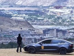 model 3 fsd china everest trip 1000x600 - plare.