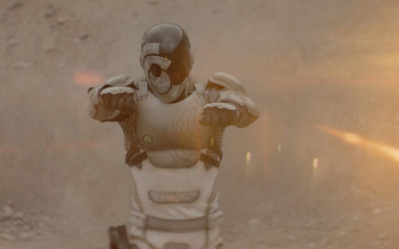 murderbot s1 alexander skarsgard - plare.