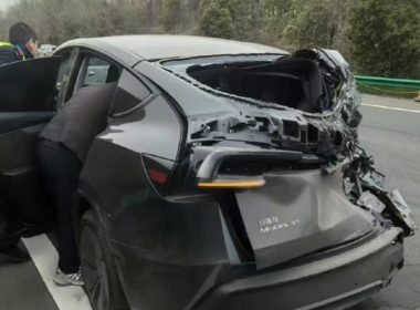 new tesla model y crash china 1000x600 - plare.