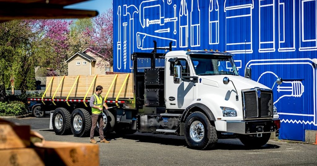 PACCAR Kenworth révolutionne l’industrie avec le lancement du T880E
