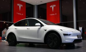 tesla model y china 1000x600 - plare.