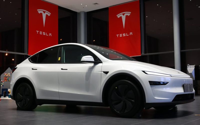 tesla model y china 1000x600 - plare.