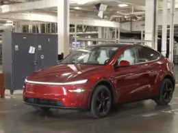tesla model y fsd unsupervised giga texas 1000x600 - plare.