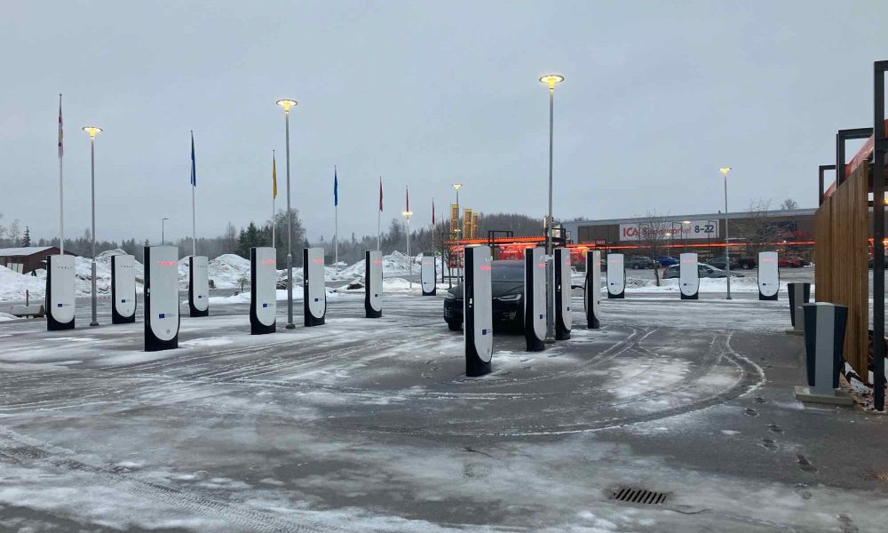 tesla supercharger sweden - plare.