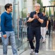tim cook apple fifth ave joz - plare.