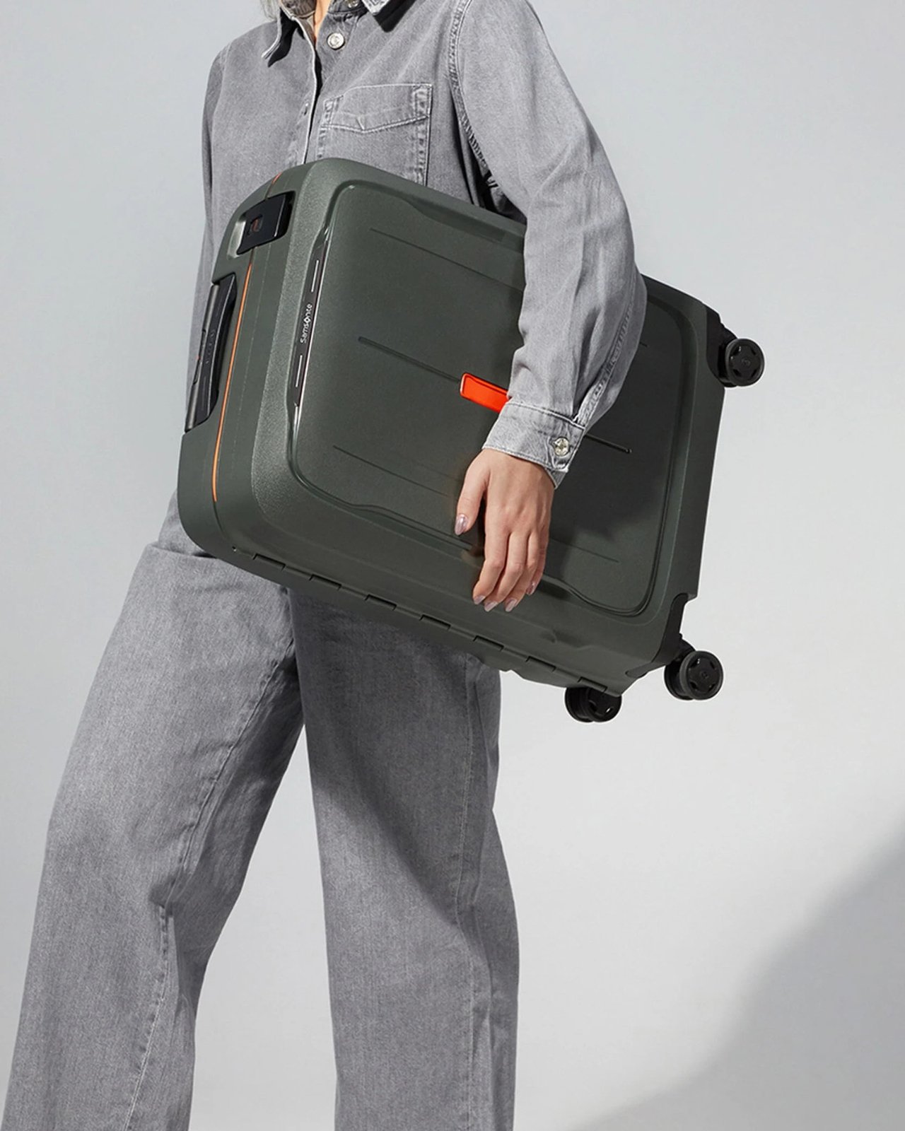 1748860939 219 Decouvrez les nouveaux bagages durables de Samsonite Linnovation des - plare.