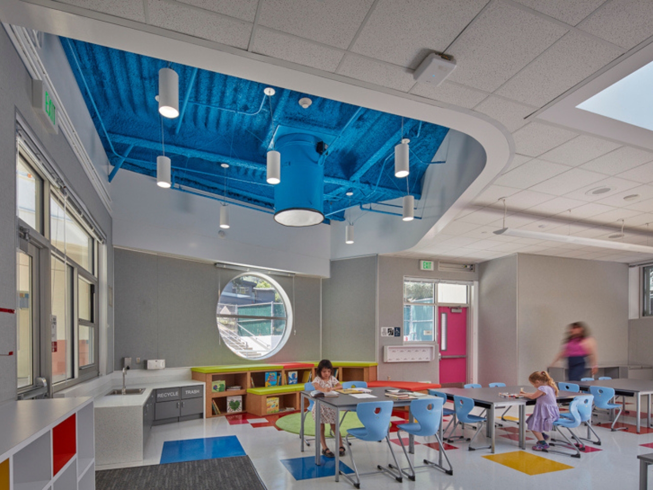 1748945949 849 Decouvrez comment LA School allie design ludique et innovation durable - plare.