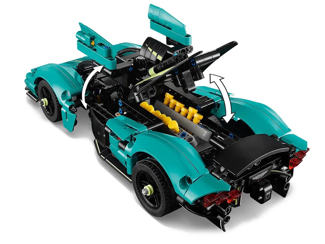 1748964454 424 Incroyable Aston Martin Valkyrie LEGO Technic Un V12 Fonctionnel - plare.