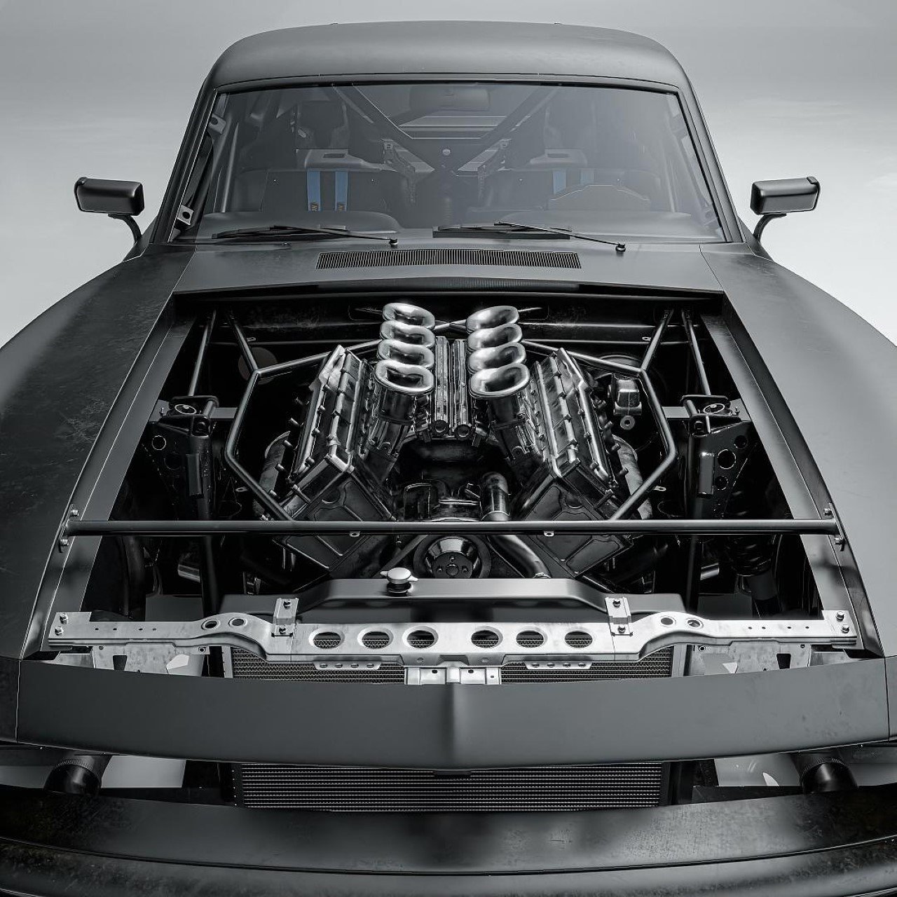 1748984895 751 Decouvrez ce Mustang Boss 302 Restomod Pret a Dominer - plare.