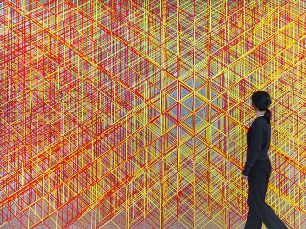 1749057599 212 Decouvrez lIncroyable Installation Artistique Realisee Avec 41415 Pailles Une - plare.