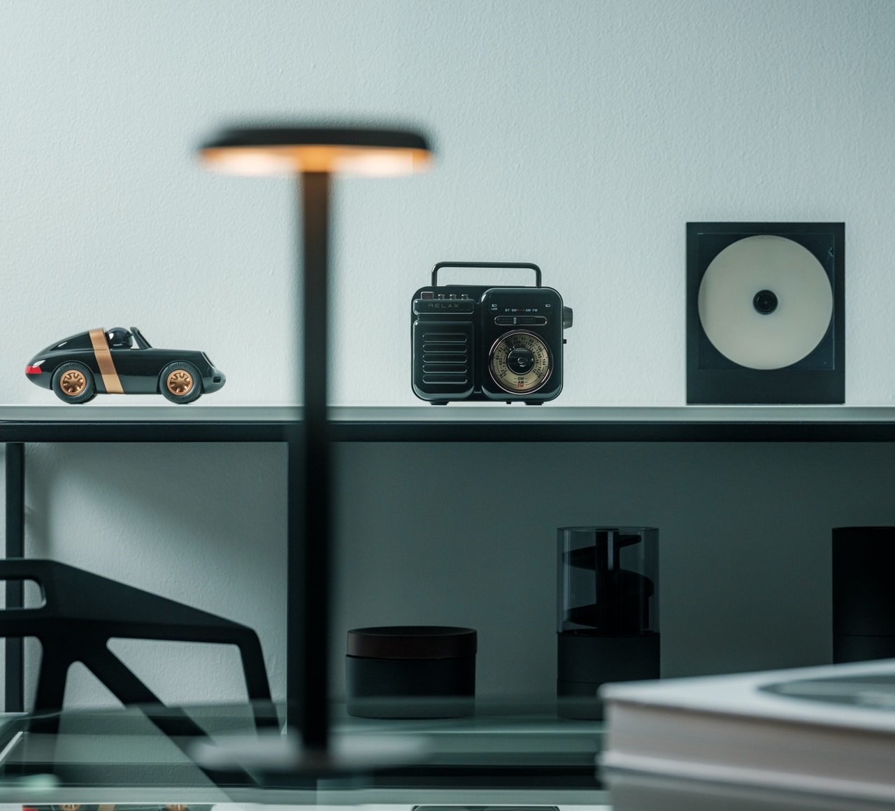 1749348872 848 Decouvrez Pourquoi Cette Radio Retro 7 en 1 Pourrait Eclipser Votre Smartphone - plare.