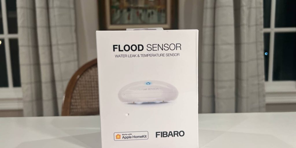 Protégez vos sols en bois avec un capteur de fuite d'eau compatible HomeKit de FIBARO - plare. Capteur de fuite d'eau FIBARO
