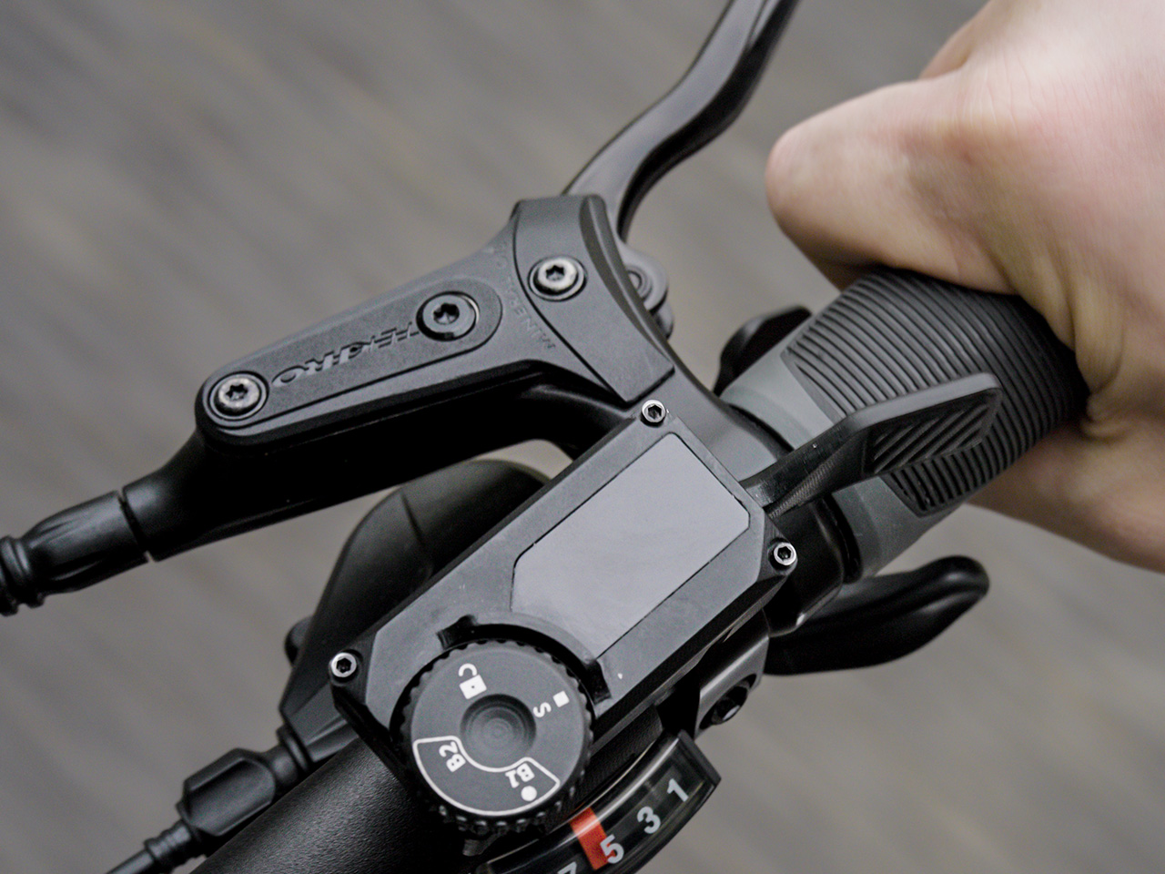1750126515 513 Declenchez la puissance de votre velo Le Kamingo 750W - plare.