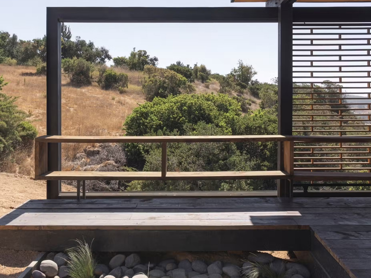 1750376697 867 Decouvrez cette Cabine en Verre a 290K Le - plare.