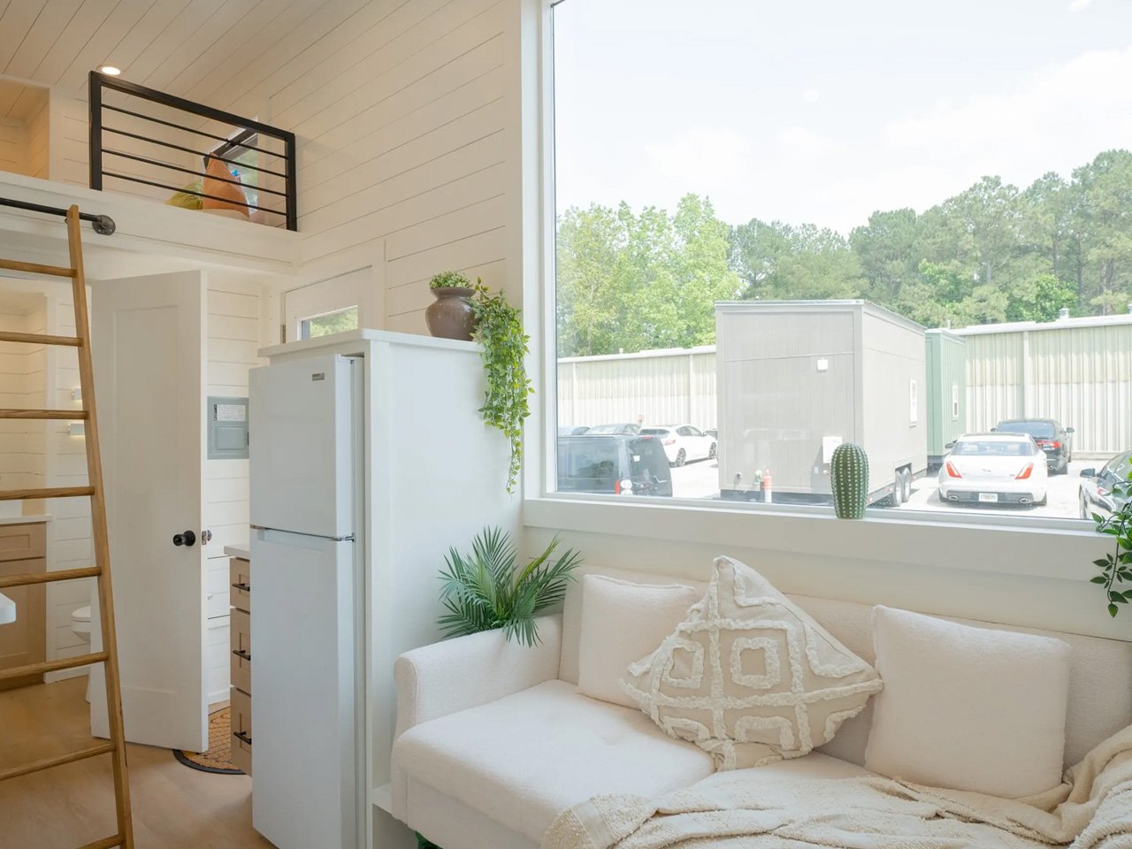 1750463221 323 Decouvrez la Maison Miniature Economique a Trois Chambres Des - plare.