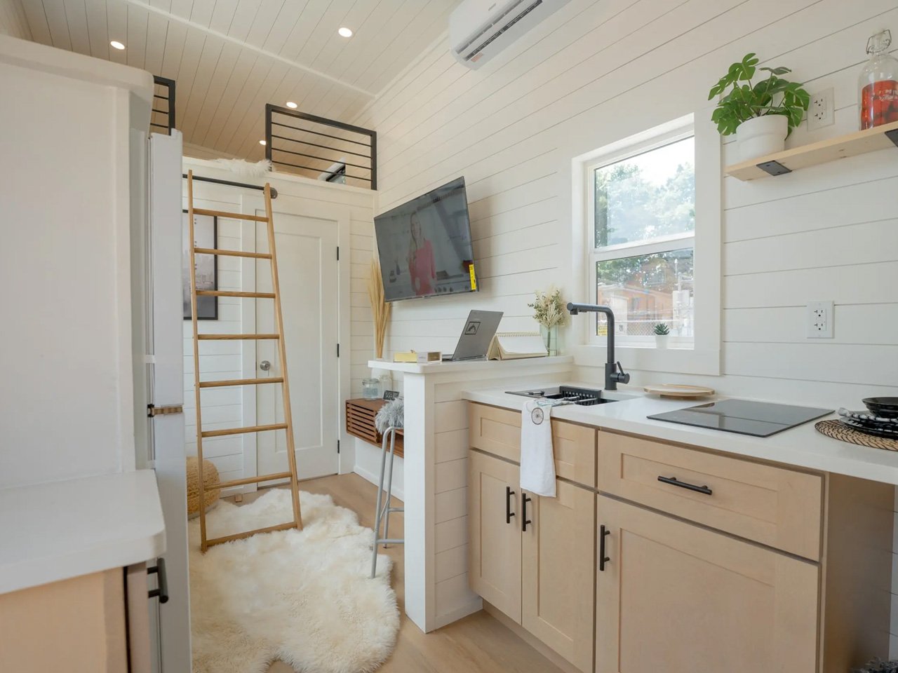 1750463222 52 Decouvrez la Maison Miniature Economique a Trois Chambres Des - plare.