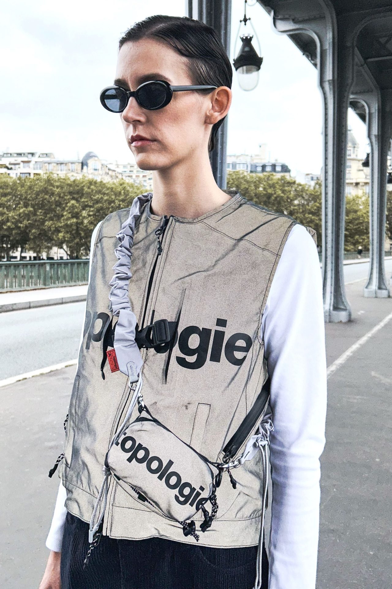 1750526772 515 Decouvrez le Sac a Dos Vest qui Transforme Votre Style - plare.