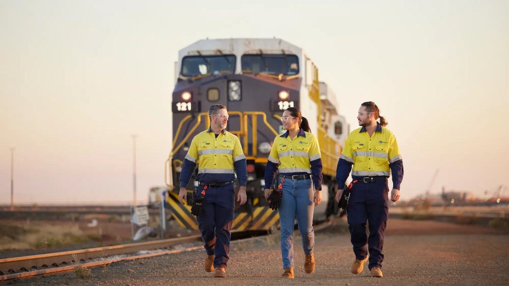 Fortescue dévoile l'Infinity Train, une locomotive électrique sans besoin de carburant ni de recharge - plare. 1750533165 412 Fortescue devoile lInfinity Train une locomotive electrique sans besoin de - plare.