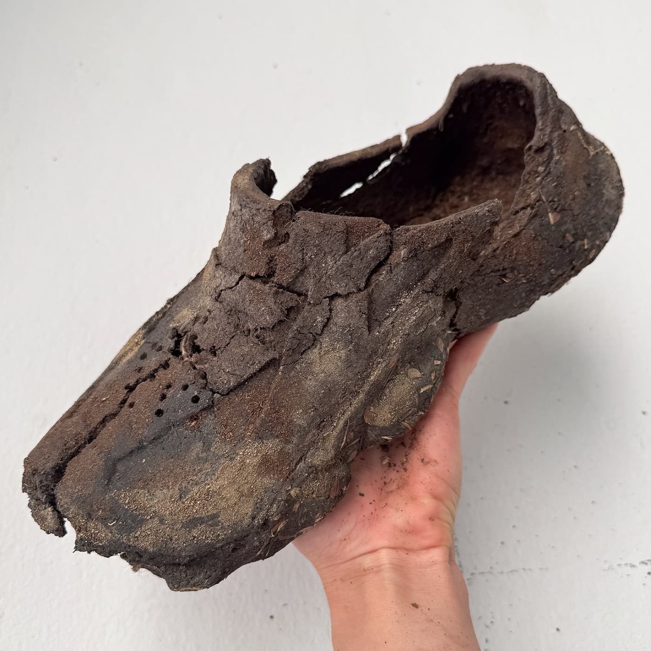 1750846817 822 Decouvrez les Dirt Shoes des chaussures durables qui preservent - plare.