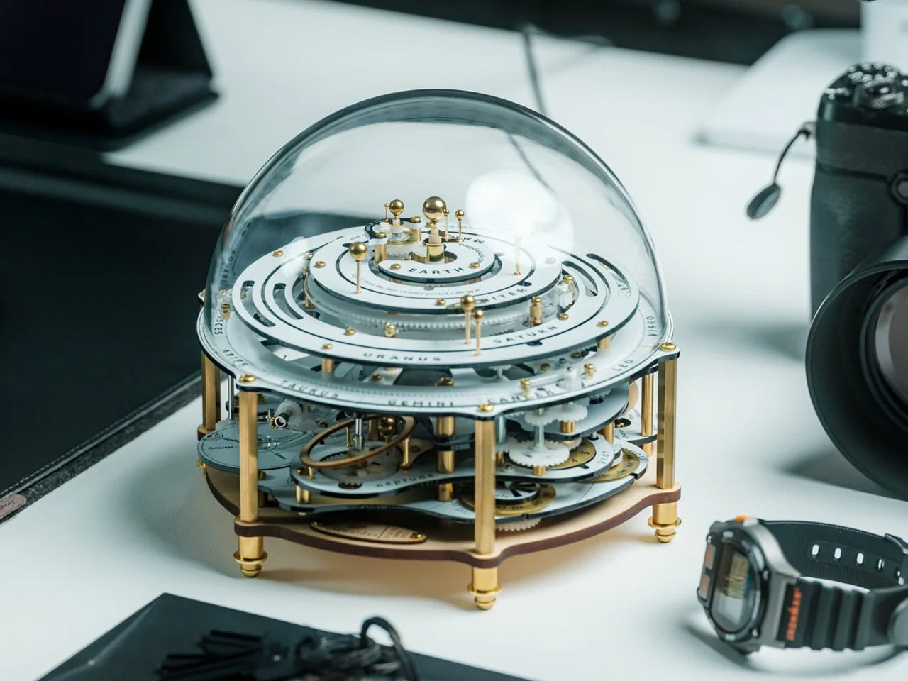 1751155569 833 10 Gadgets Domestiques Incroyables Qui Eleverent Votre Decor en Oeuvres - plare.