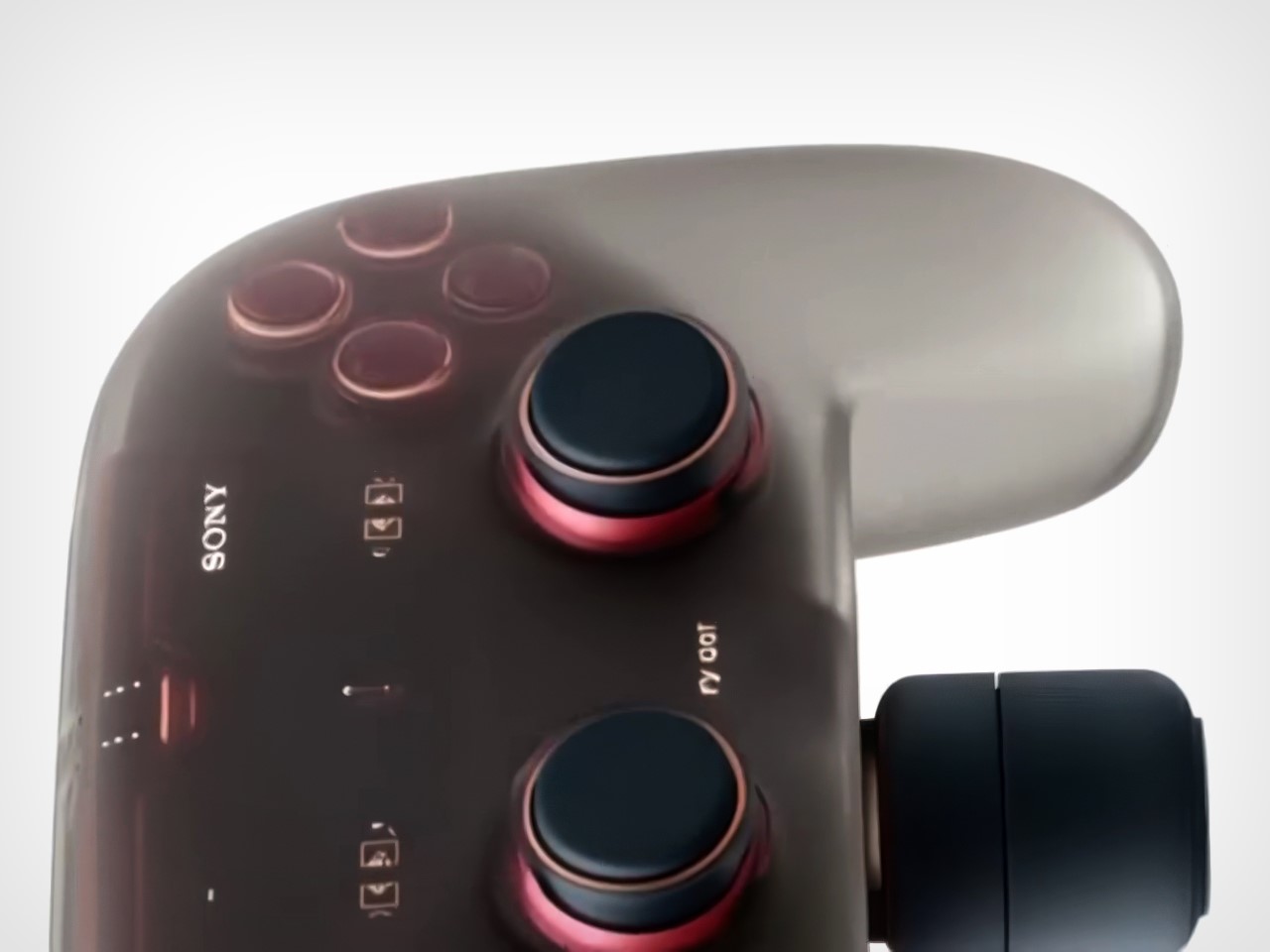 1751217692 746 Decouvrez le Controleur de Jeu Sony Un Design Translucide - plare.