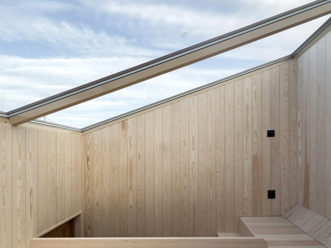 1751237570 34 Decouvrez ce Refuge Norvegien en Chene Le Moderne Sanctuaire - plare.