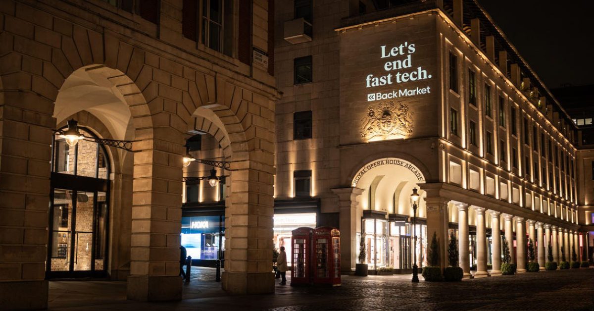 Back Market calls for end to fast tech projected onto Londons flagship Apple Store - plare.