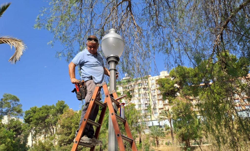 Bien sûr ! Pour te proposer un titre accrocheur, pourrais-tu me donner des exemples de cas récents ou des thèmes spécifiques que tu souhaites inclure ?