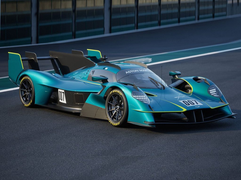 Découvrez Pourquoi Seulement Dix Collectionneurs auront la Chance de Posséder l’Aston Martin Valkyrie LM Hypercar Légale sur Route !