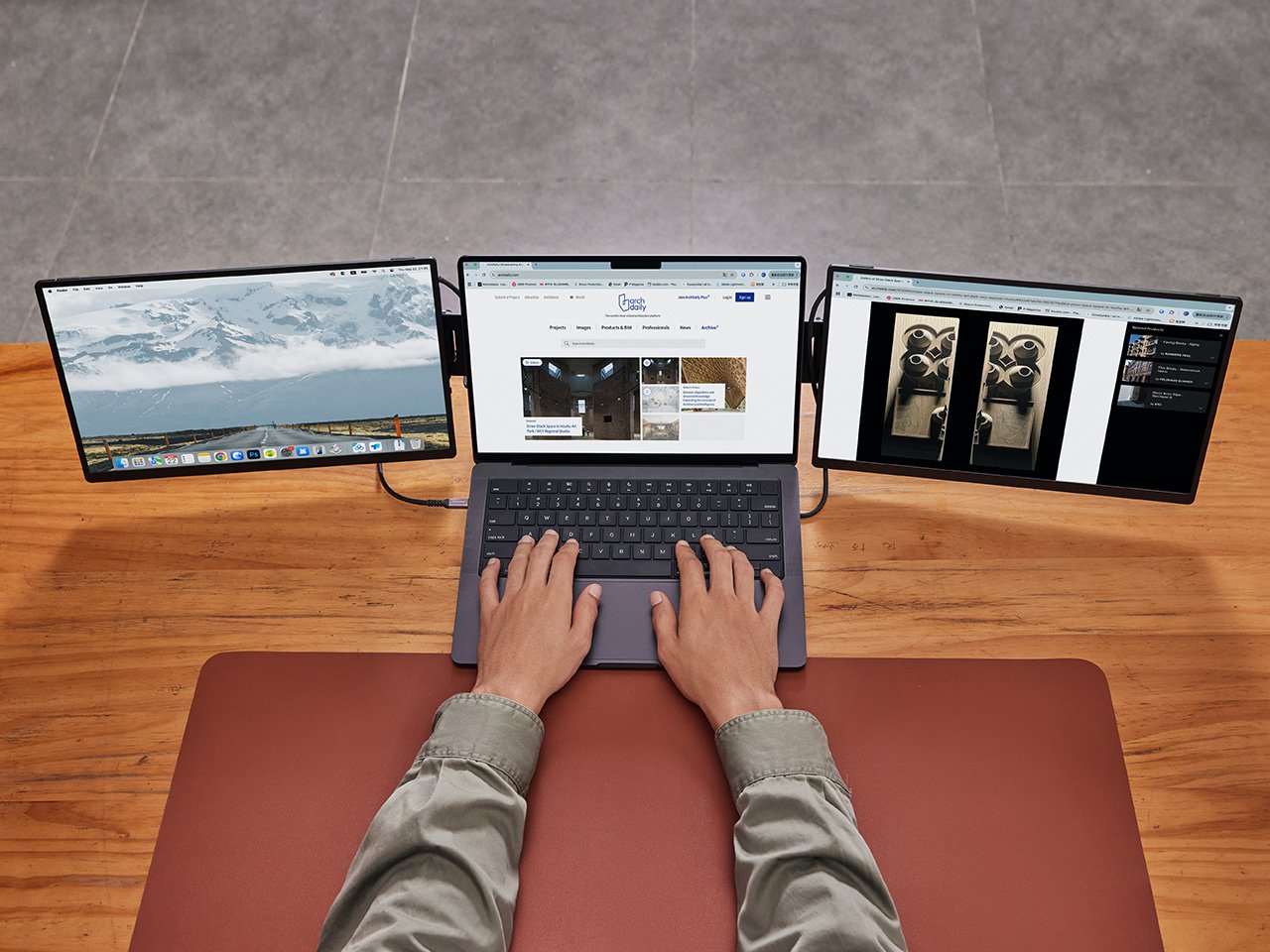 FlipGo Horizon Snap On Tri Screens to Reimagine WorkSpace hero - plare.