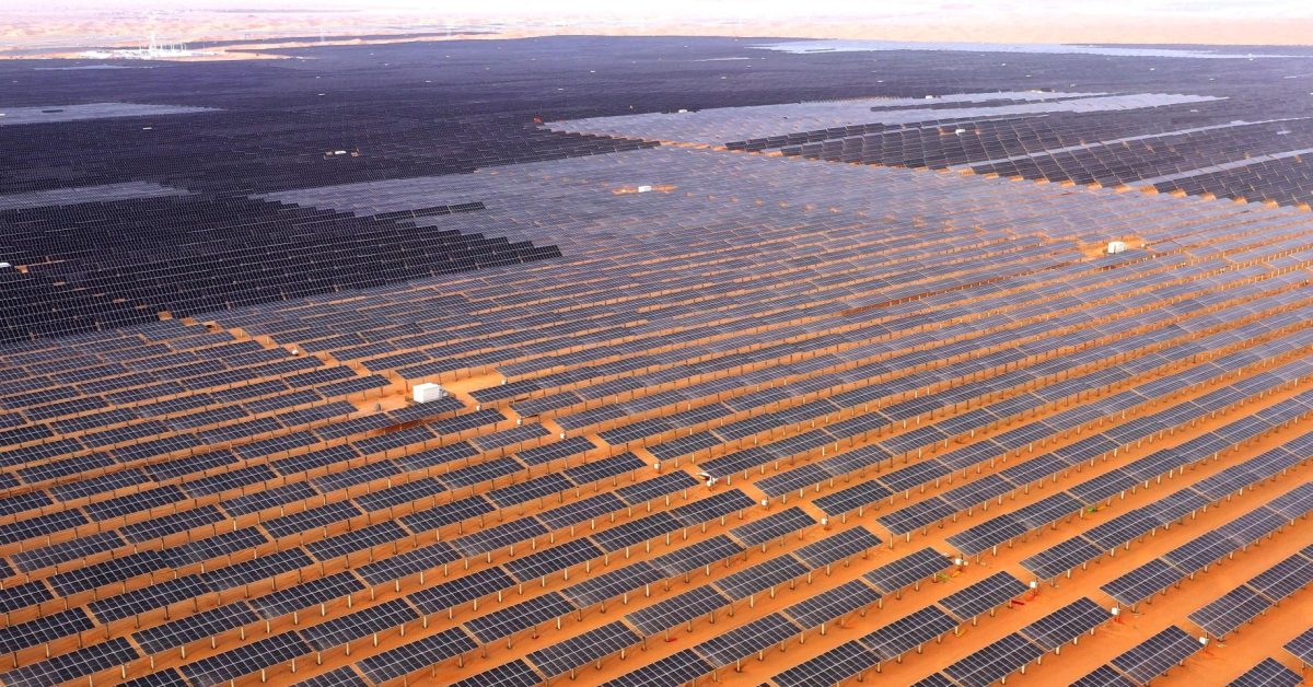 Gobi Desert solar wind china - plare.