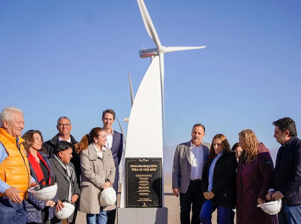 Impulso renovable : un record de eficiencia con el primer parque híbrido eólico-solar de Argentina