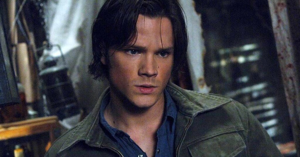 Jared Padalecki révèle les vérités sombres de Supernatural : des larmes quotidiennes Supernatural, Jared Padalecki racconta gli orrori dietro la serie: "Piangevo ogni giorno"