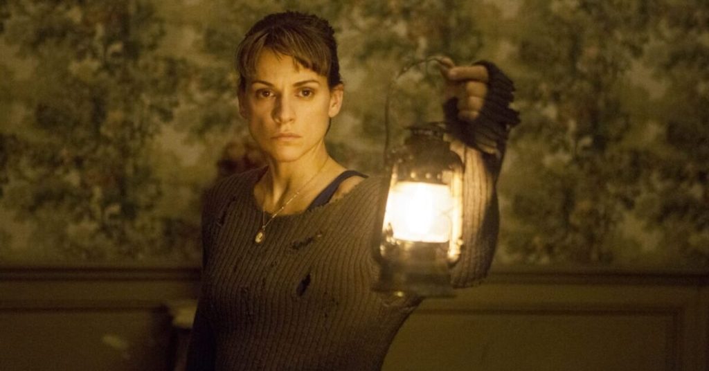 La casa dei misteri: trama, trailer, cast, episodi e tutto quello che c'è da sapere della miniserie Rai
