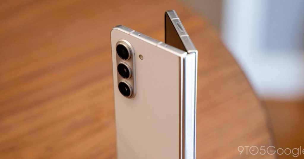 Le Galaxy Z Fold 7 n’atteindra pas l’élégance des pliables de 2025. Le Galaxy Z Fold 7 n’atteindra pas l’élégance des pliables de 2025.