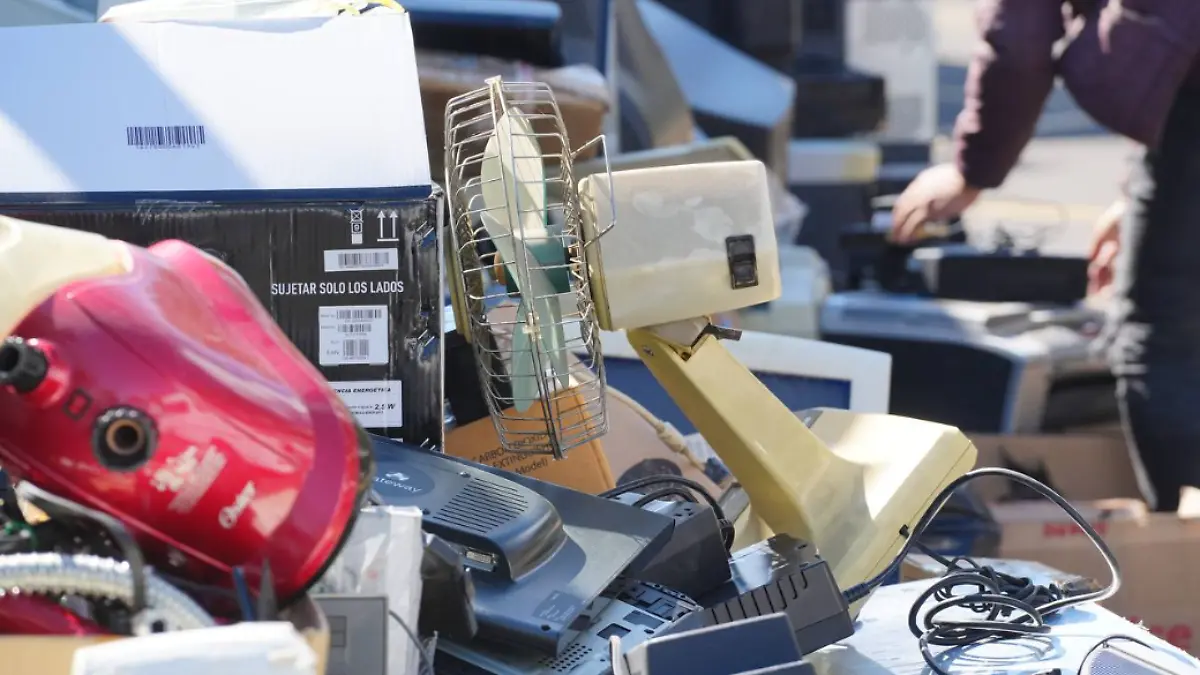 Campagne de collecte de déchets électroniques