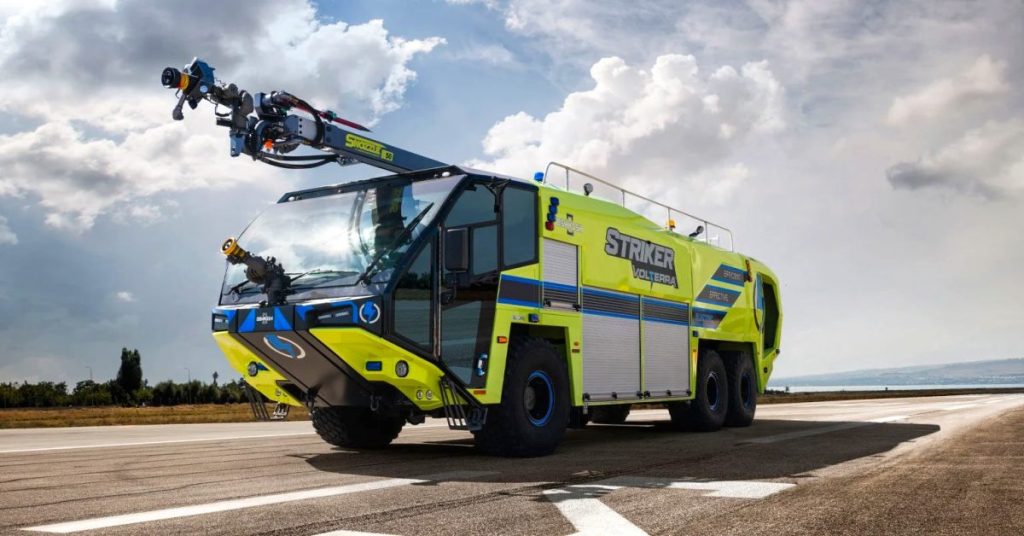 Oshkosh Striker : le véhicule de secours aérien incontournable pour les pompiers professionnels en Europe