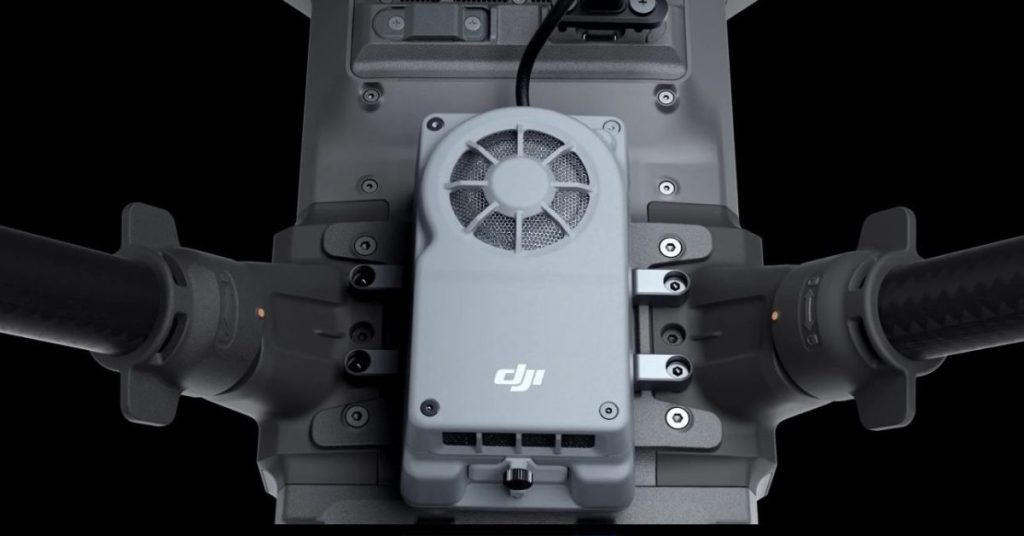 Un module compact pour des drones DJI : boostez leur intelligence et leurs performances Un module compact pour des drones DJI : boostez leur intelligence et leurs performances
