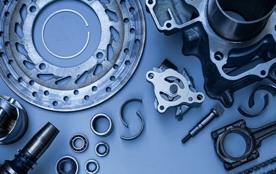 Les 10 équipements et accessoires essentiels pour tout motard - plare. découvrez notre sélection d'accessoires motard pour optimiser votre expérience de conduite. casques, gants, vestes et plus encore, tout ce qu'il faut pour allier sécurité et style sur la route.