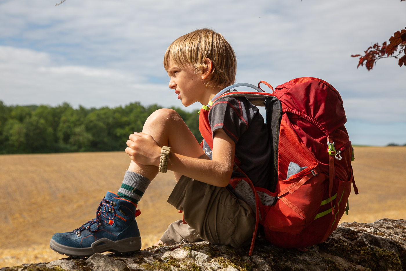 Les 10 accessoires de randonnée essentiels pour vos aventures en plein air - plare. découvrez les accessoires de randonnée essentiels pour améliorer votre expérience en pleine nature. que vous soyez débutant ou expert, équipez-vous des meilleurs outils pour un trek confortable et sécurisé.