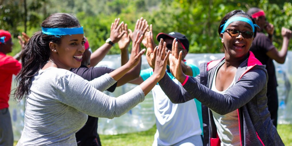 découvrez des activités de team building dynamiques et engageantes pour renforcer la cohésion d'équipe et stimuler la créativité au sein de votre entreprise. renforcez les liens entre vos collaborateurs tout en s'amusant.