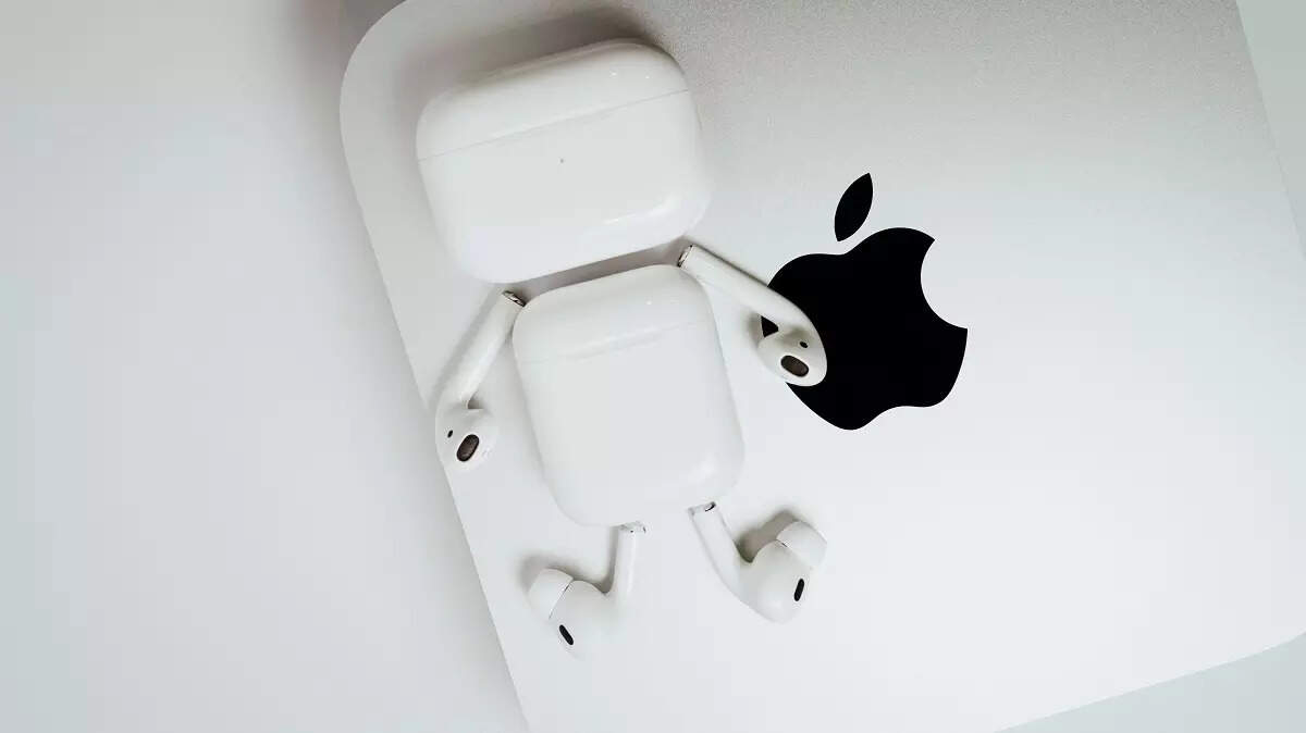 Apple peut-il rivaliser avec Google grâce à l'acquisition de Perplexity ? - plare. découvrez comment apple défie les algorithmes de recherche de google avec son approche innovante. explorez les implications de cette rivalité technologique et ses impacts sur l'avenir du marché des moteurs de recherche.