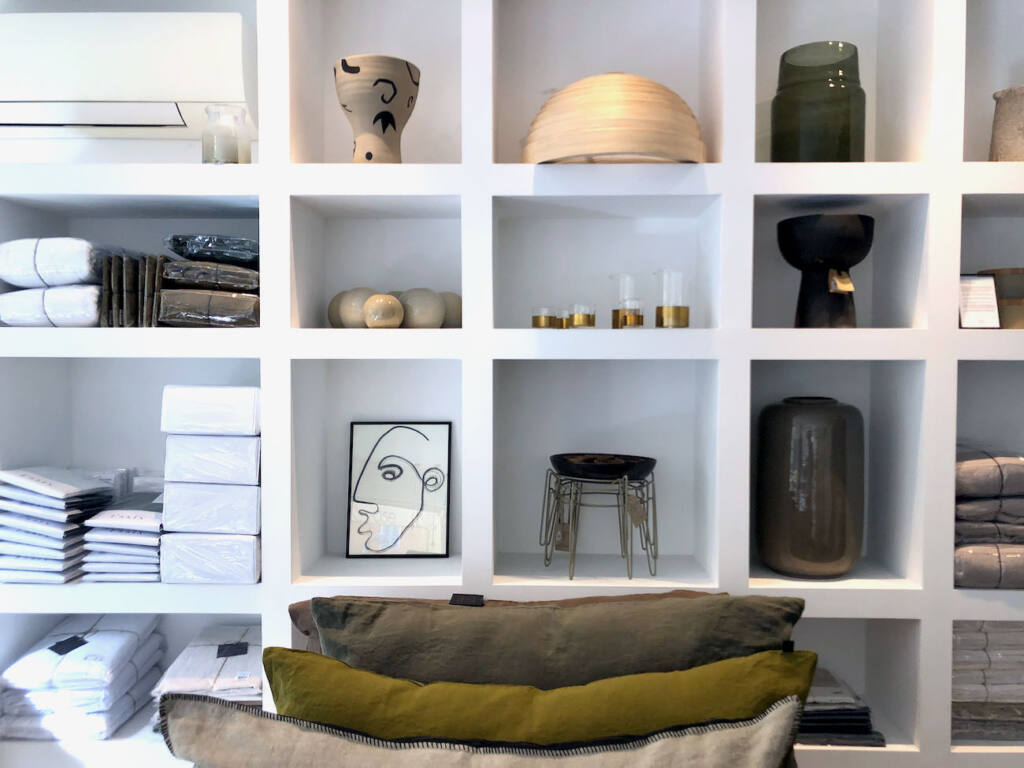 Découvrez les boutiques en ligne incontournables pour transformer votre intérieur - plare. découvrez les meilleures boutiques déco en ligne pour embellir votre intérieur. explorez une large sélection d'articles tendance, d'accessoires uniques et d'idées créatives pour transformer votre maison en un espace à votre image.
