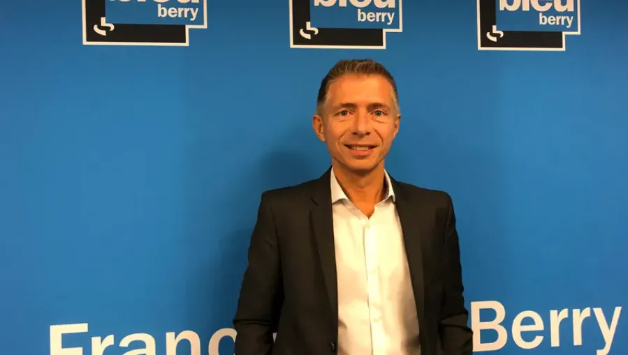 Un projet de data center entre Loches et Châteauroux : un site à l'écart des zones traditionnelles avant l'ère de Google - plare. découvrez notre data center situé à loches, près de châteauroux, offrant des solutions de stockage sécurisées et efficaces pour vos données. profitez d'une infrastructure de pointe, d'une connectivité fiable et d'un service client dédié pour répondre à tous vos besoins technologiques.