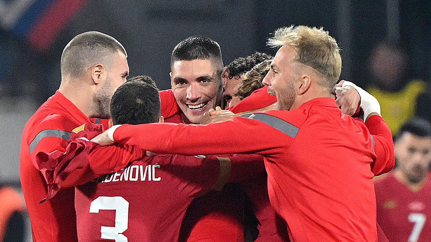 Les 10 footballeurs serbes qui ont marqué l'histoire du football - plare. découvrez l'histoire fascinante des footballeurs serbes qui ont marqué le monde du football. de leurs débuts prometteurs à leurs légendaires carrières, explorez les parcours de ces icônes sportives qui ont laissé une empreinte indélébile dans l'histoire du jeu.